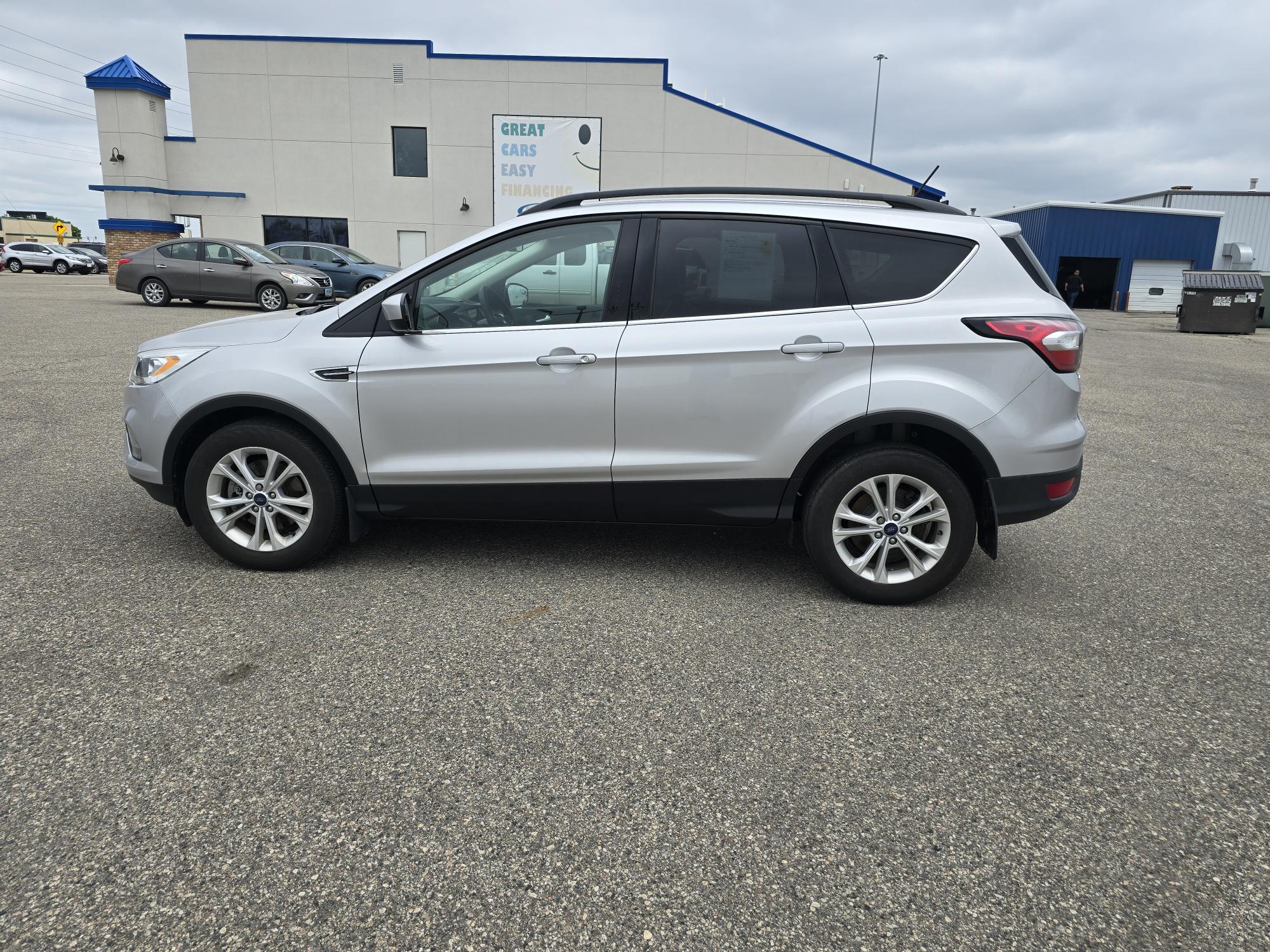 photo of 2018 Ford Escape SEL 4WD